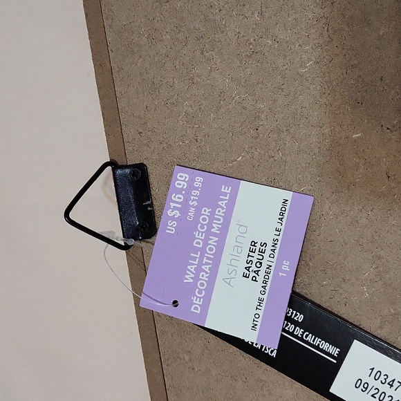 Wood Wall Decor.  "Easter Bunny Stop Here". - Picture 5 of 5